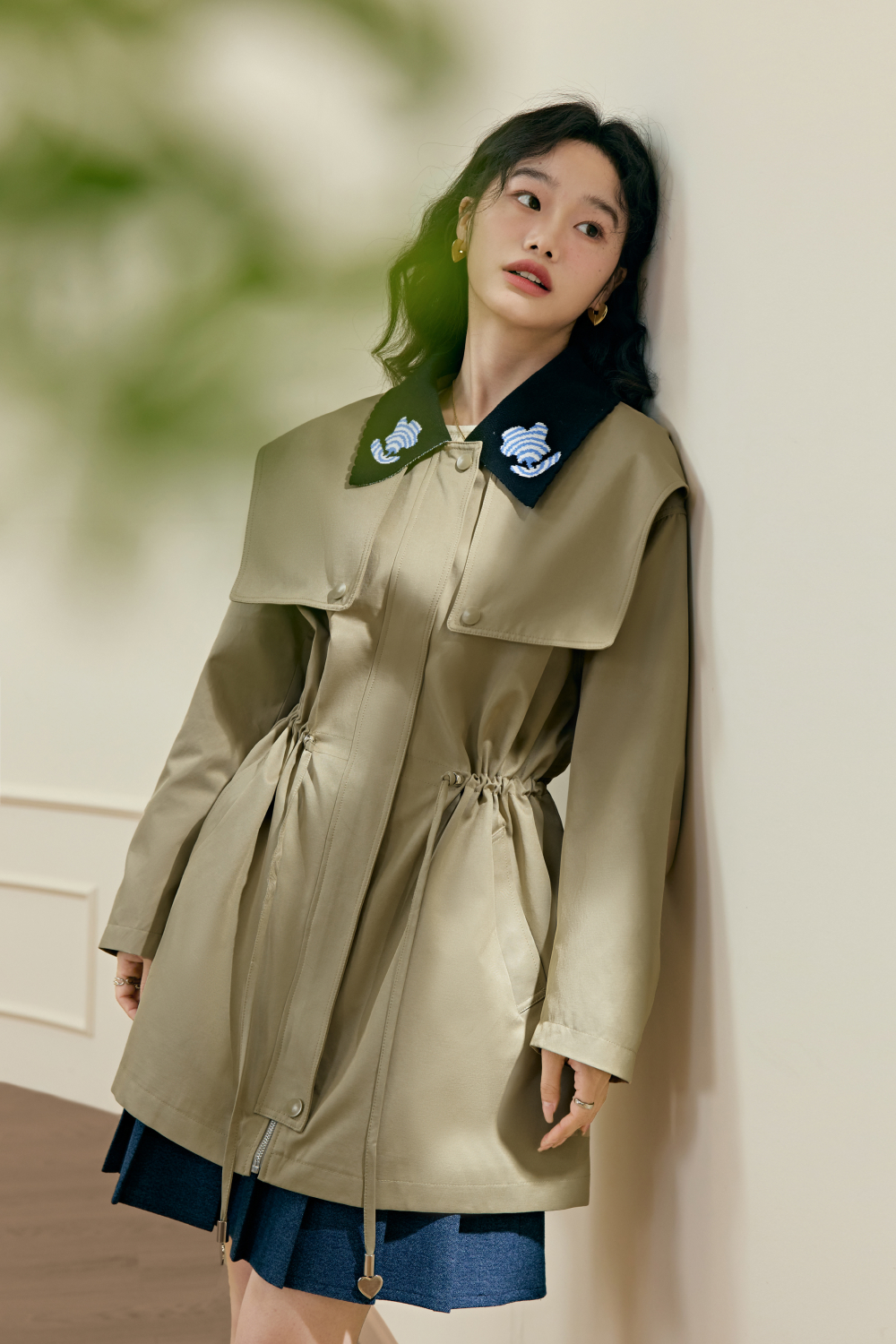 Midi trench outlet