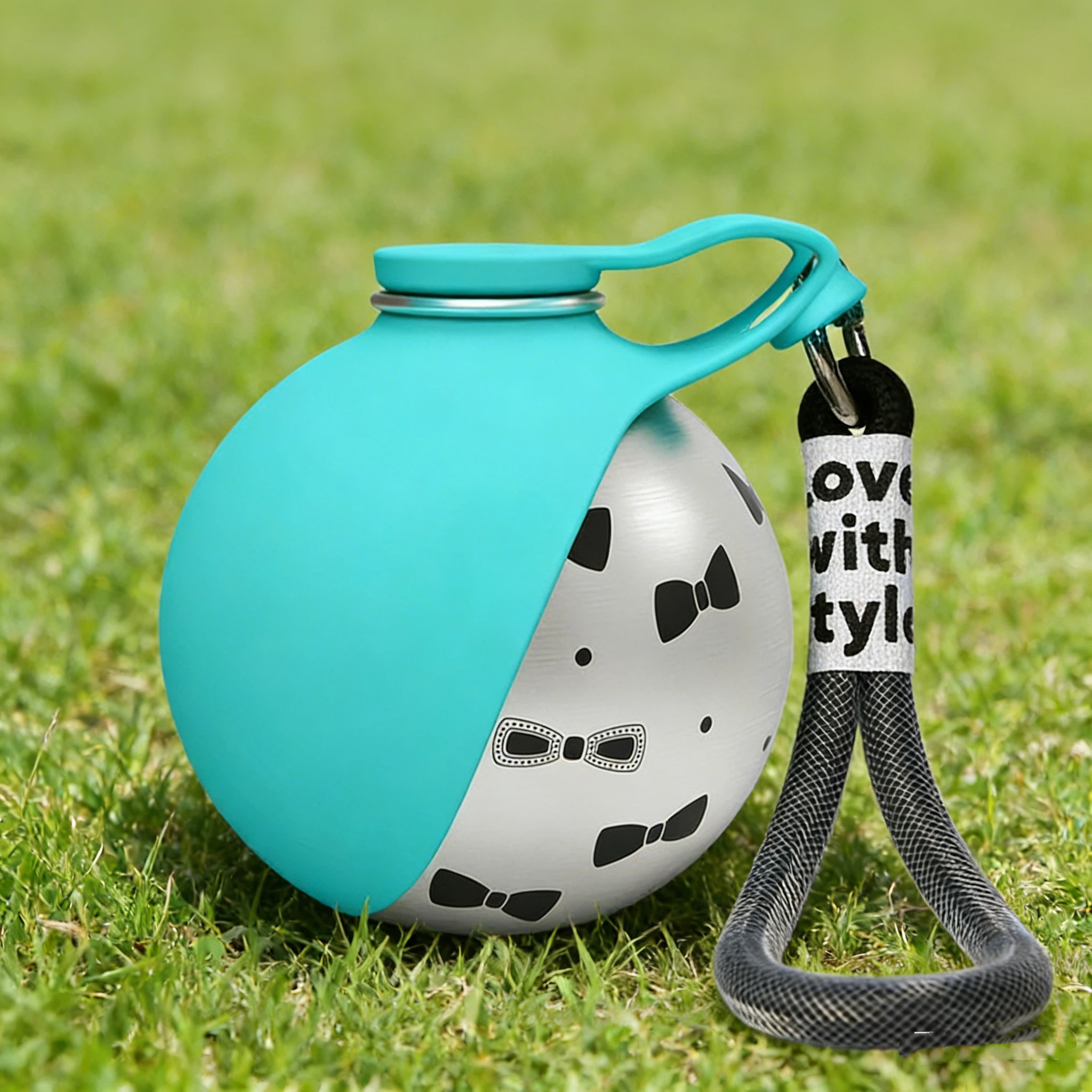 Portable Dog Water Dispenser Leakproof Travel Bottle | inToy05