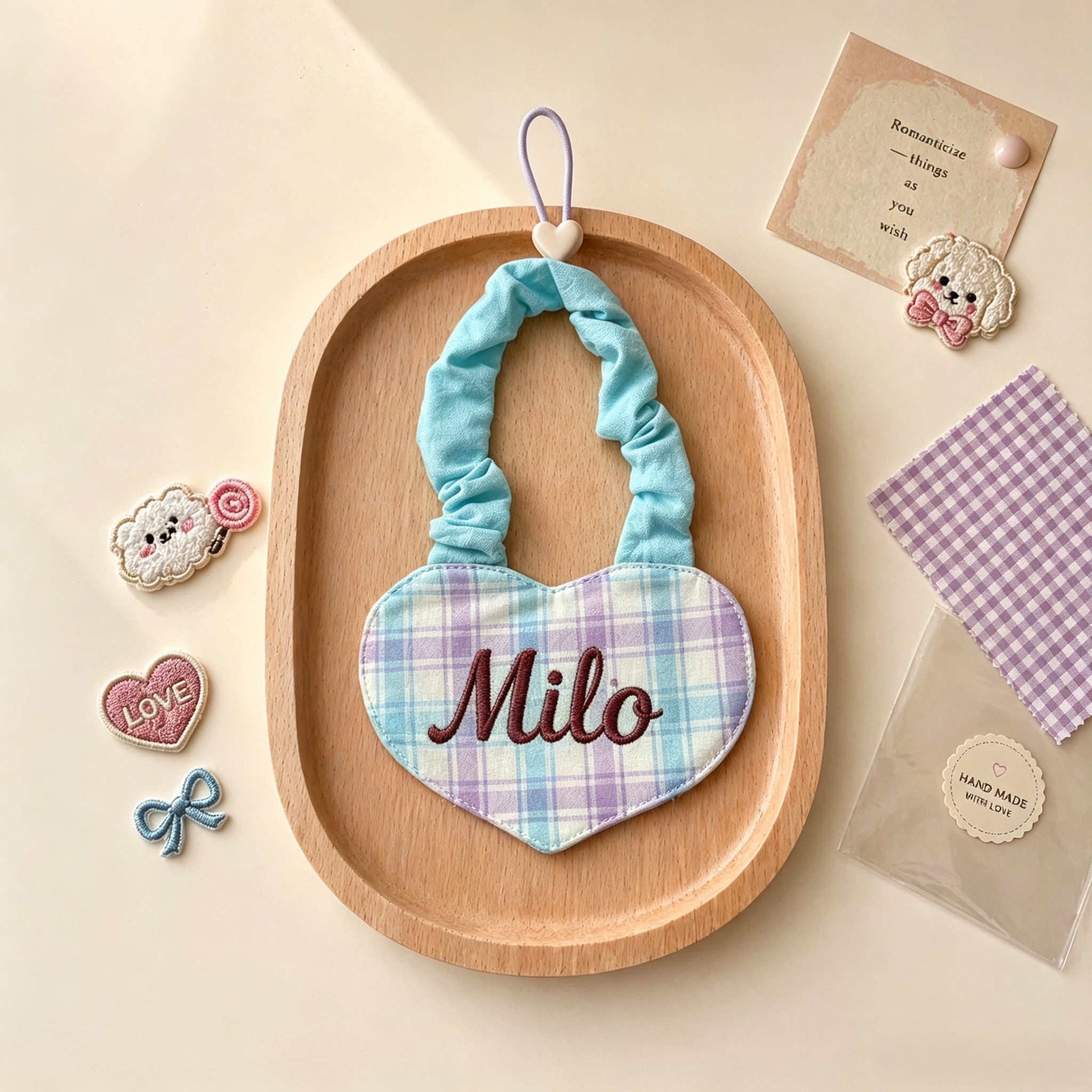 Personalized Embroidered Heart-Shaped Pet Bib | inAccs66