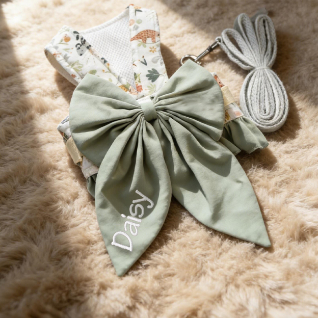 Personalized Embroidered Name Pet Floral Harness | inAccs08