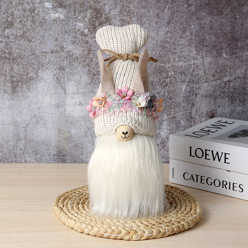 Llama Gnome --Tiered Tray Gnome