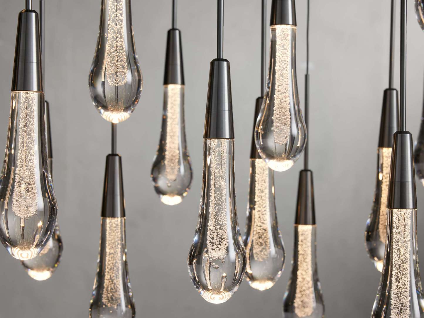 Solitaire Round Chandelier-VaseLamps