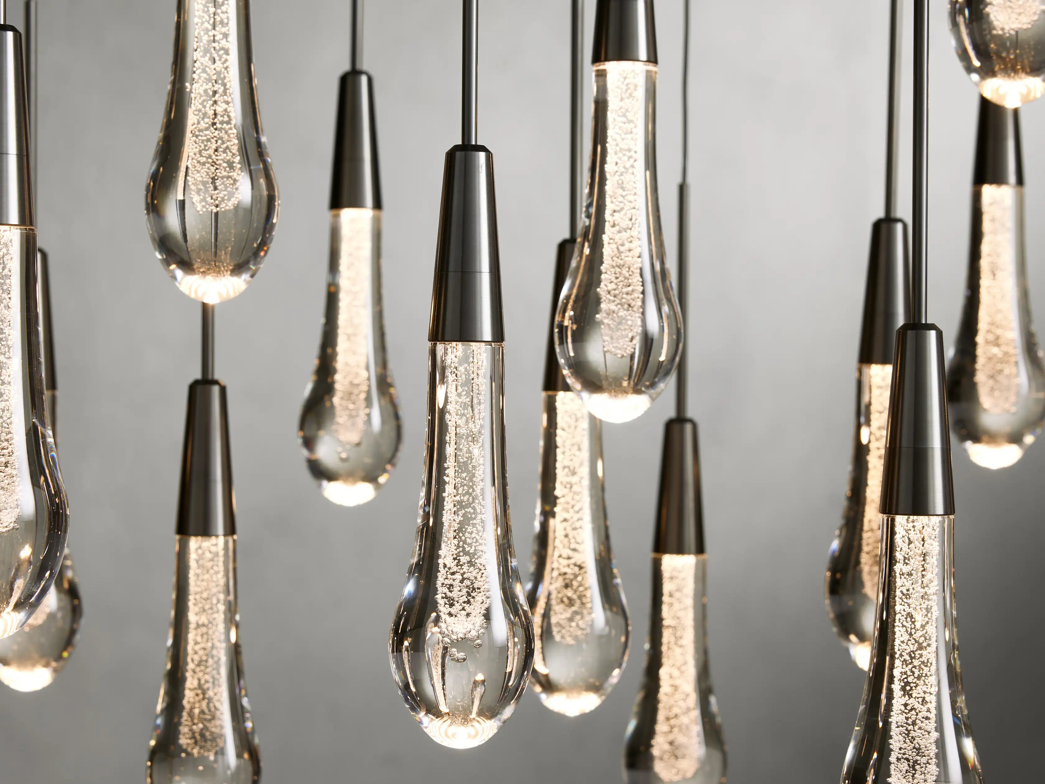 Solitaire Linear Chandelier-VaseLamps