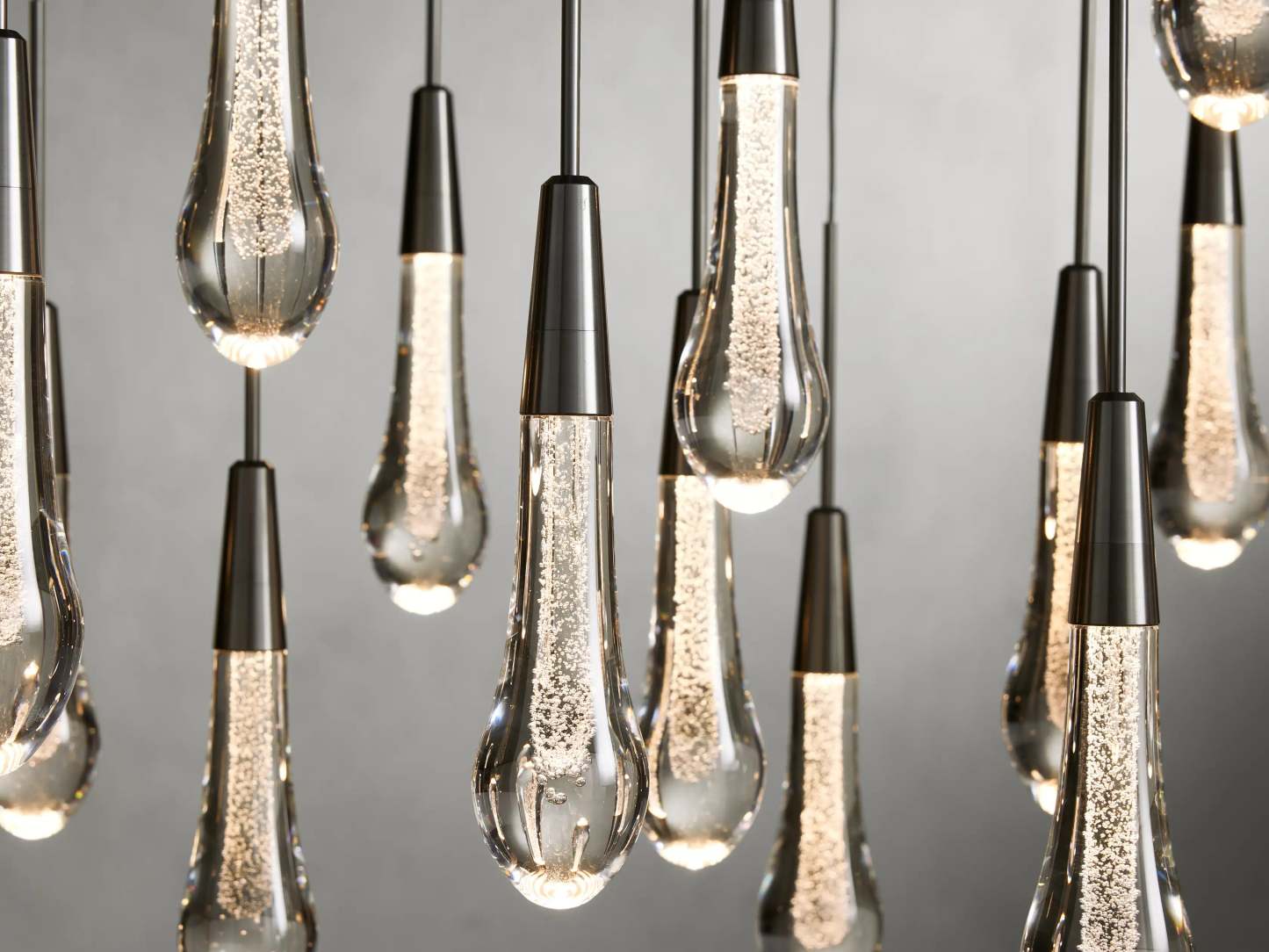 Solitaire Linear Chandelier-VaseLamps