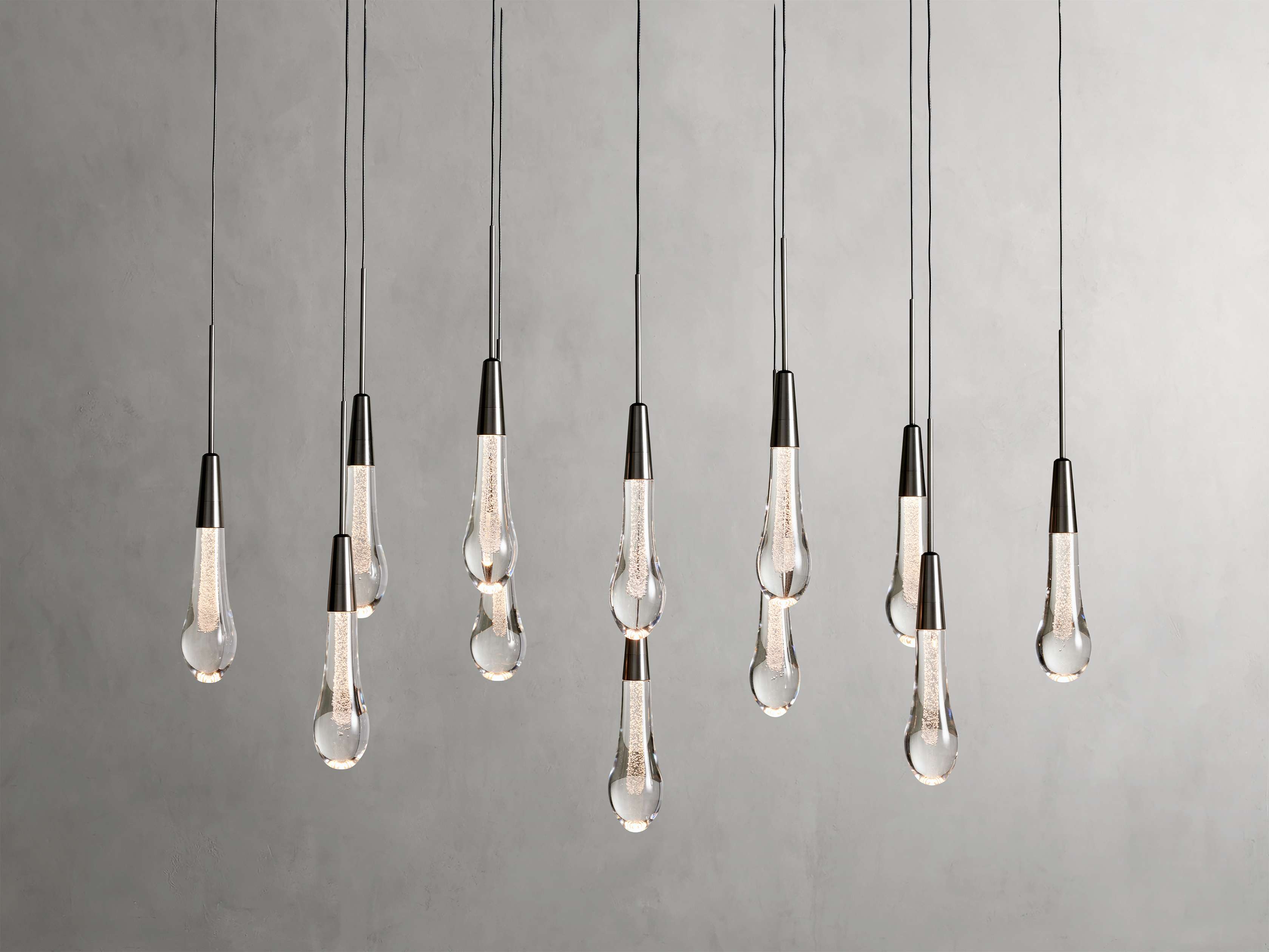 Solitaire Linear Chandelier-VaseLamps