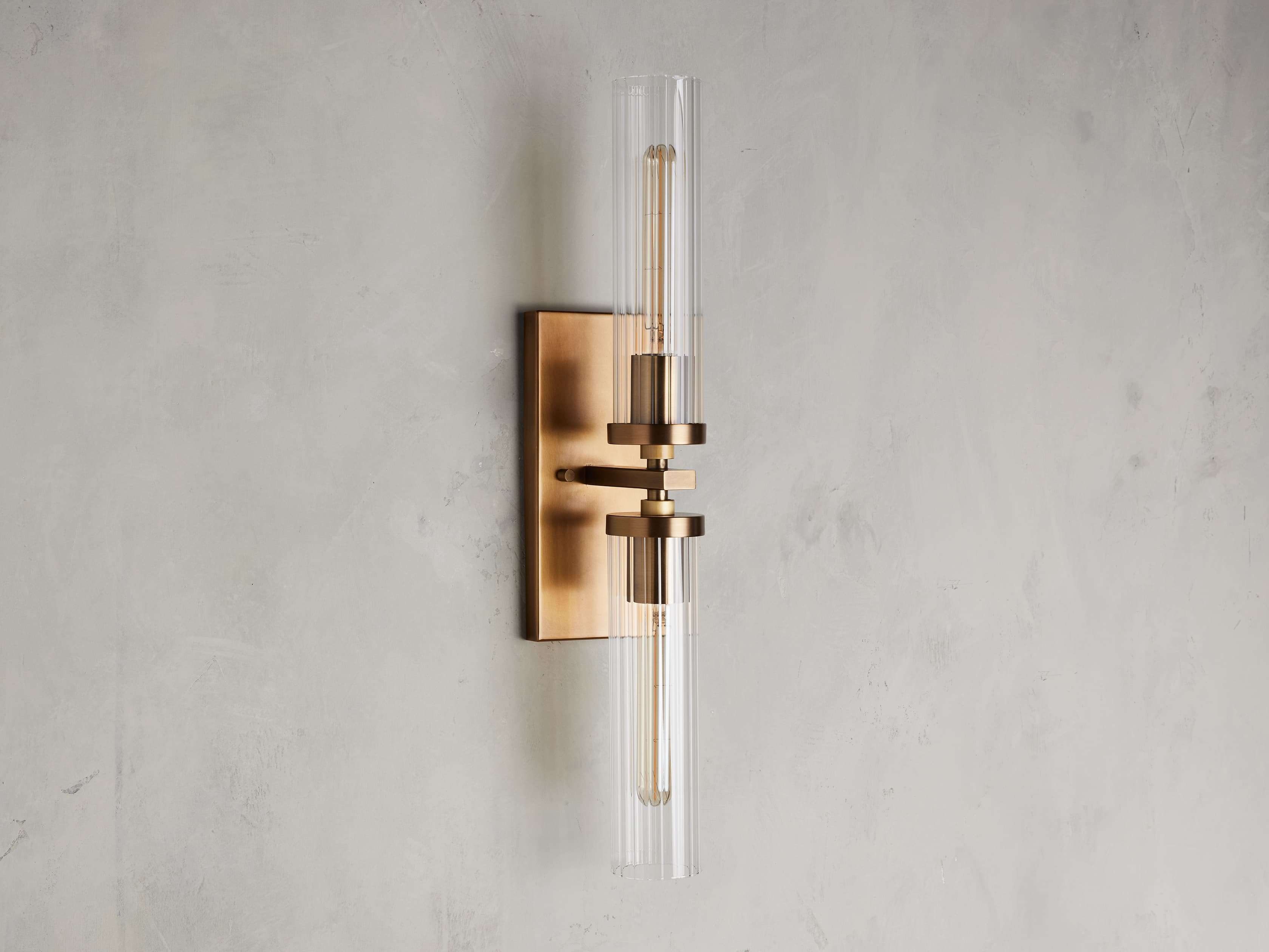 Andreas Linear Wall Sconce-VaseLamps