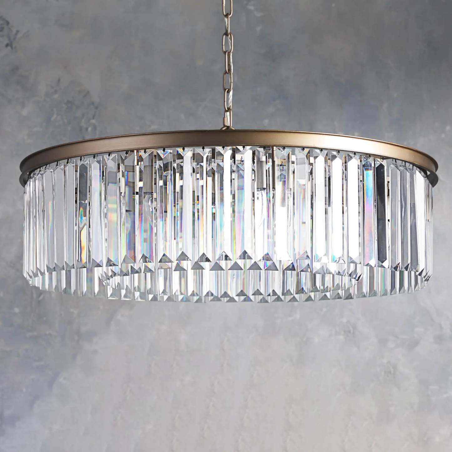 Leyland Round Chandelier-VaseLamps