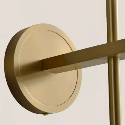 VASELAMPS - Faceted Crystal Prisms Wall Sconce - Rod-VaseLamps