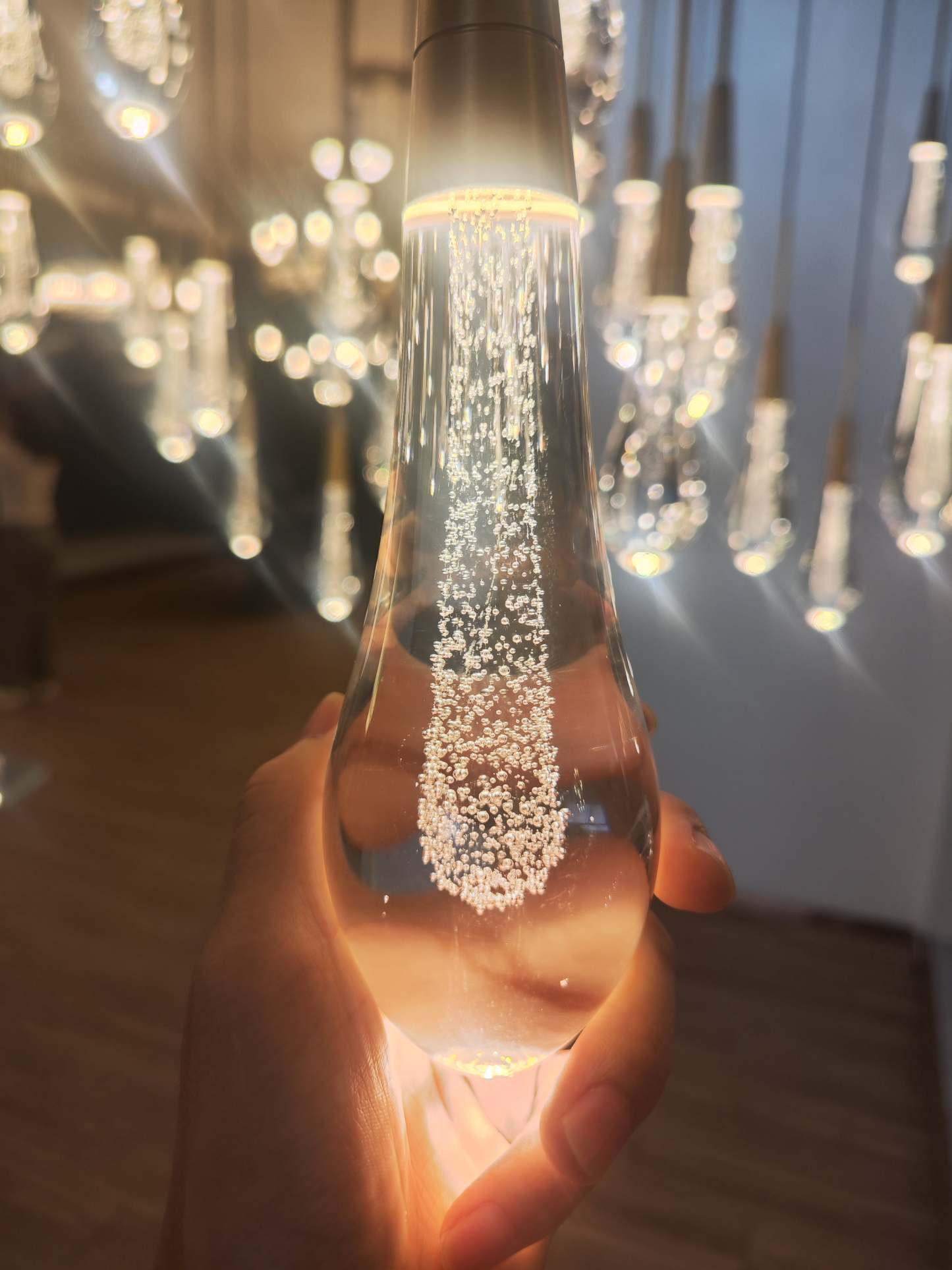 Solitaire Round Chandelier-VaseLamps