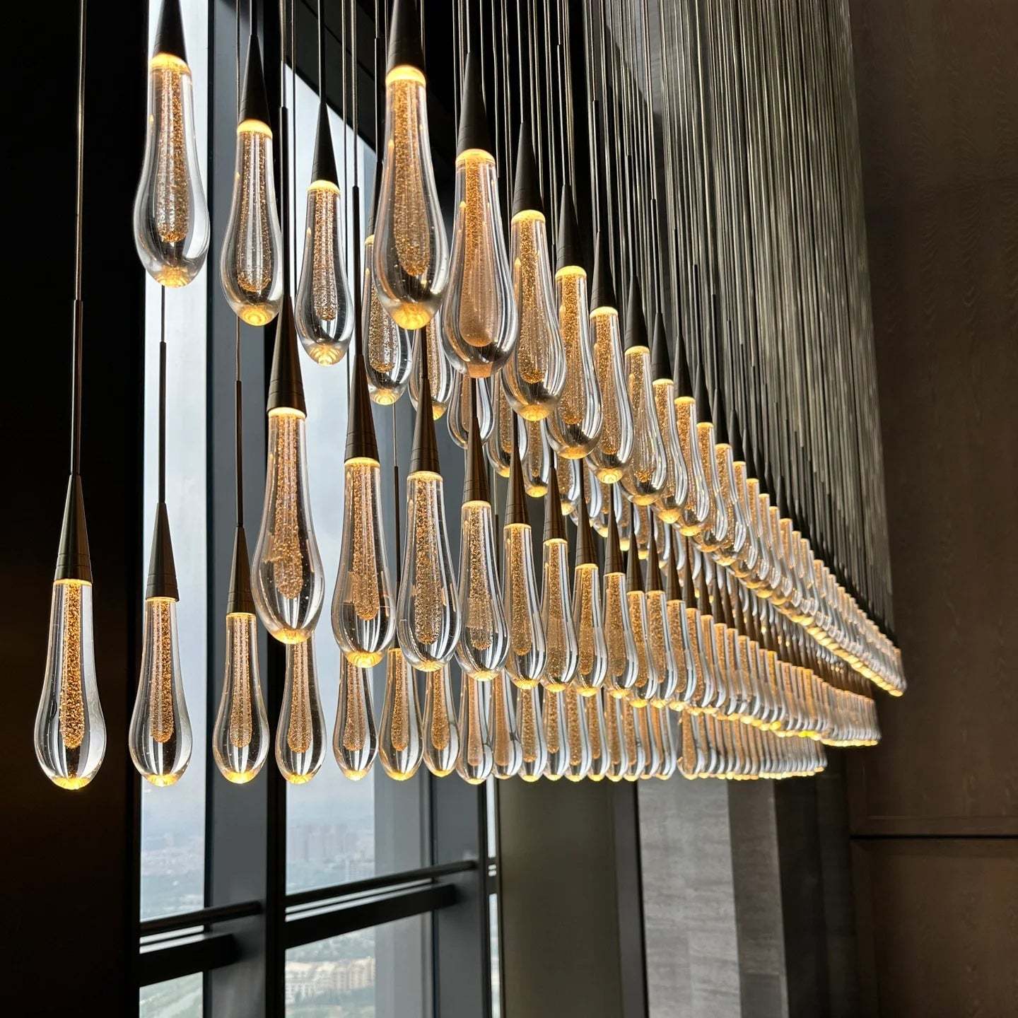 Solitaire Linear Chandelier-VaseLamps