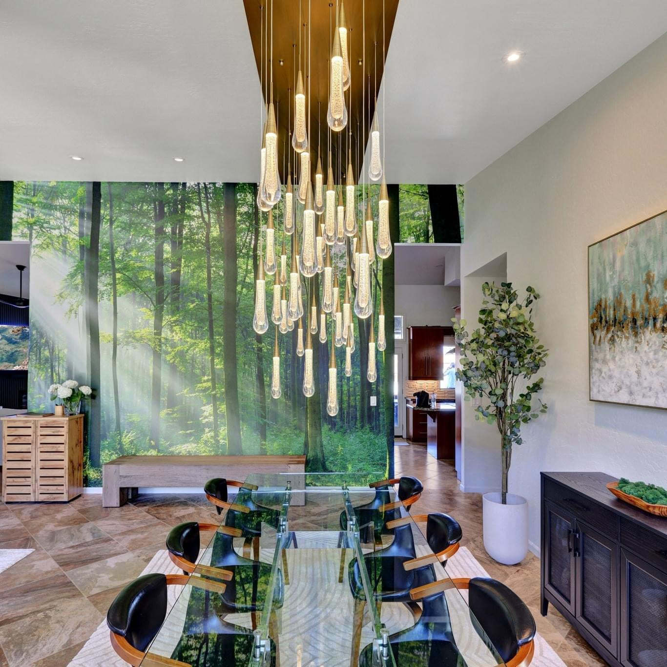 Solitaire Linear Chandelier-VaseLamps