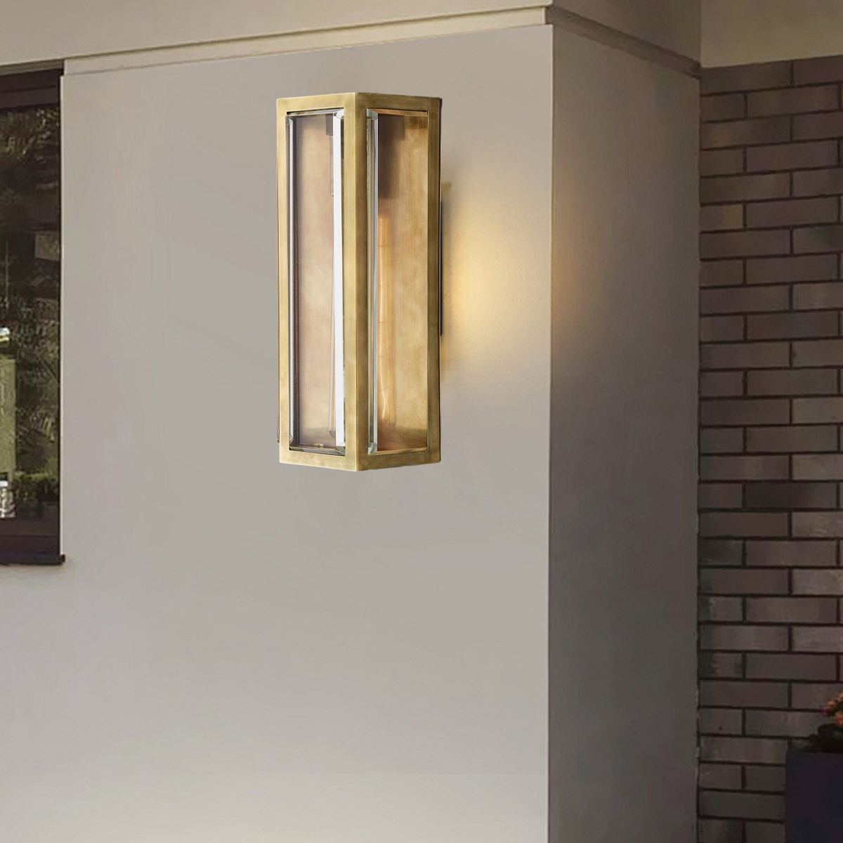 VASELAMPS - Brass Wall Sconce-VaseLamps