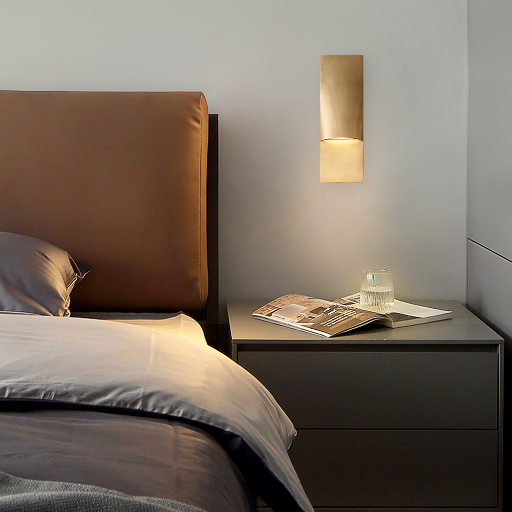 Taza Vertical Rectangular Sconce-VaseLamps