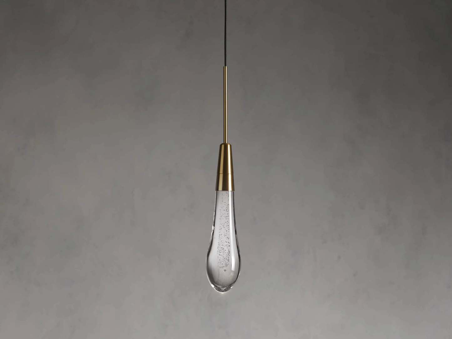 Solitaire Pendant Light-VaseLamps