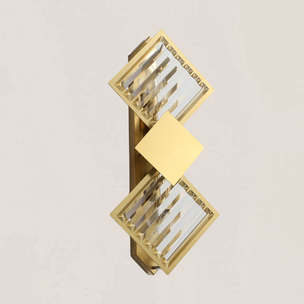 VASELAMPS - Modern Rhombus Crystal Gold Plated Wall Sconce-VaseLamps