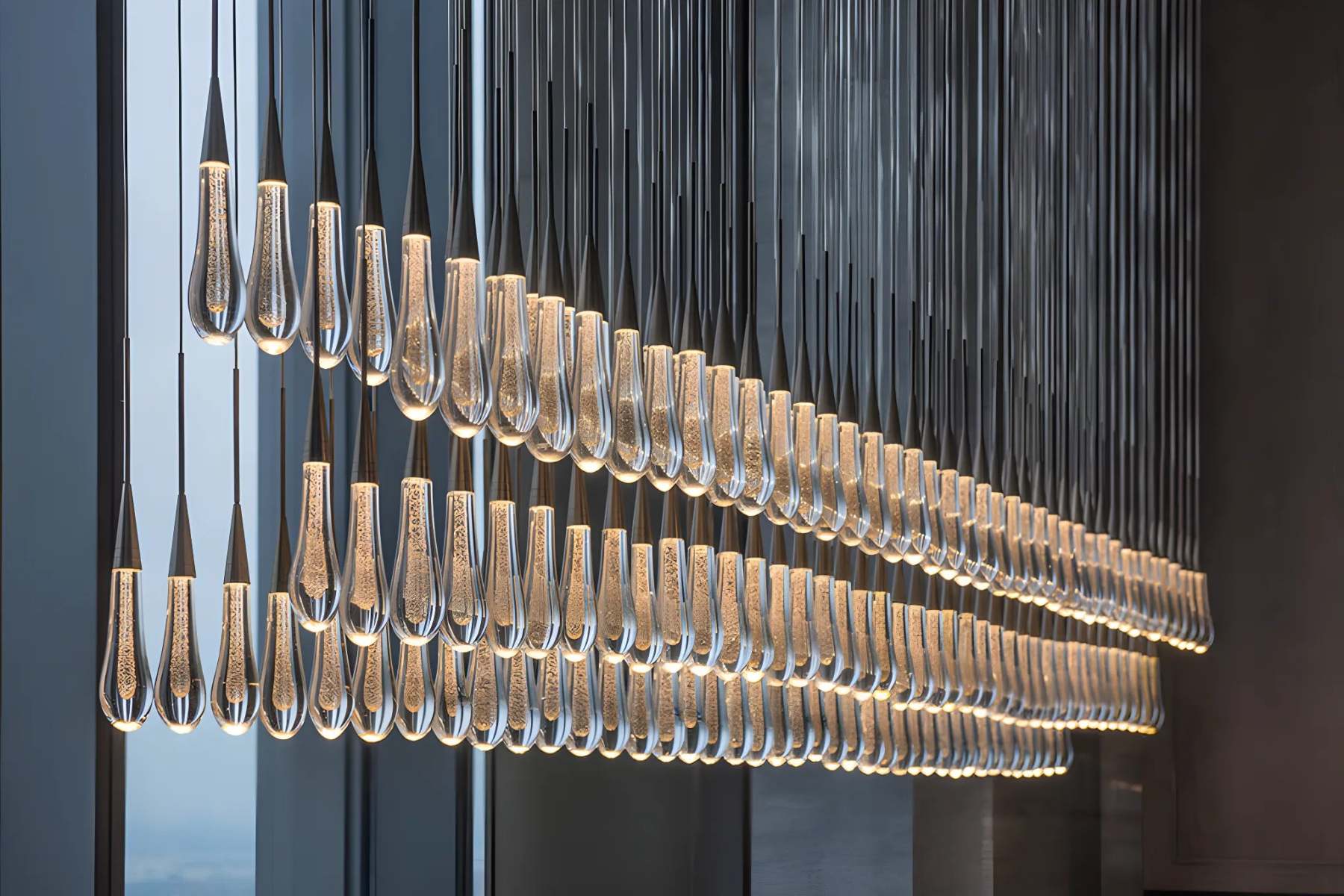 Solitaire Linear Chandelier-VaseLamps