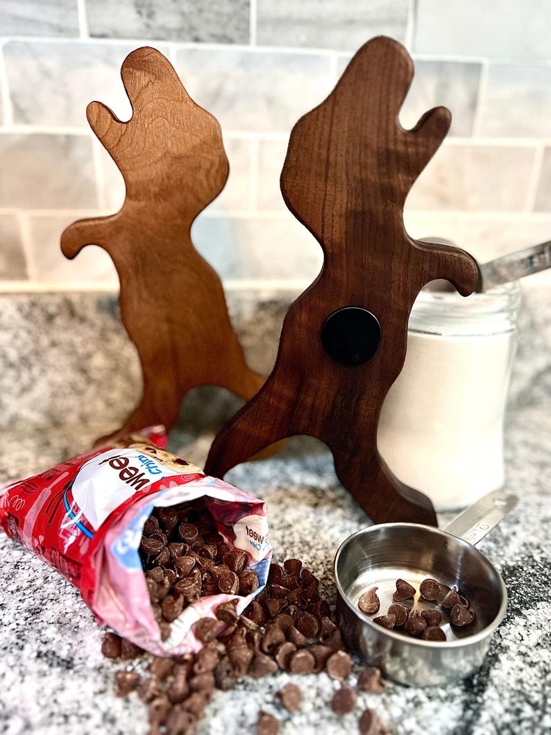 Bake-a-Saurus Rex™ – The Family-Friendly Kitchen Companion That’s Dino-Mite!