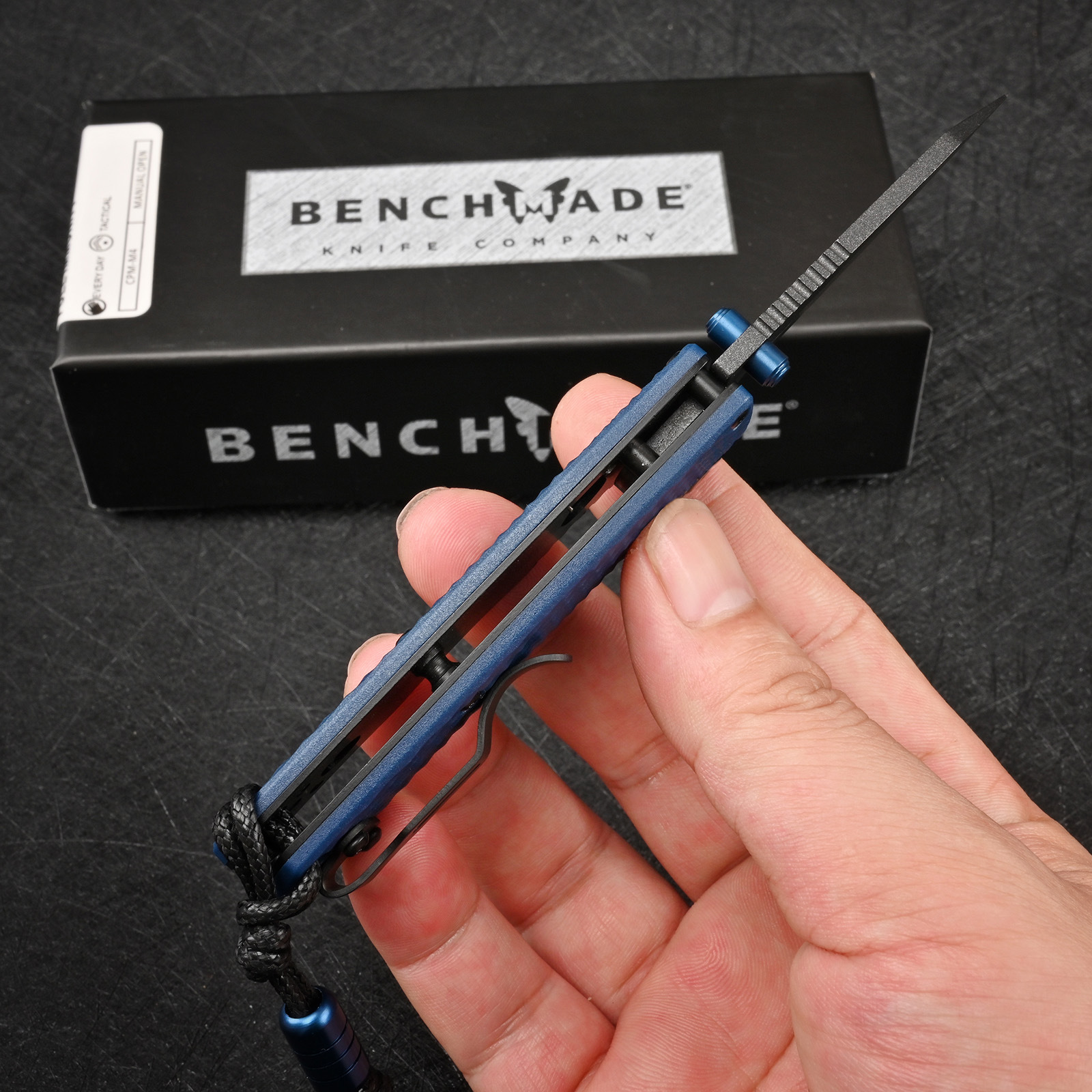 BM 290BK Full Immunity Crater Blau Taschenmesser