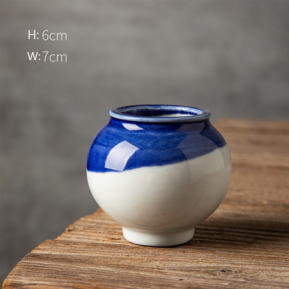 💐Handmade Desktop Art Tiny Vase Decor