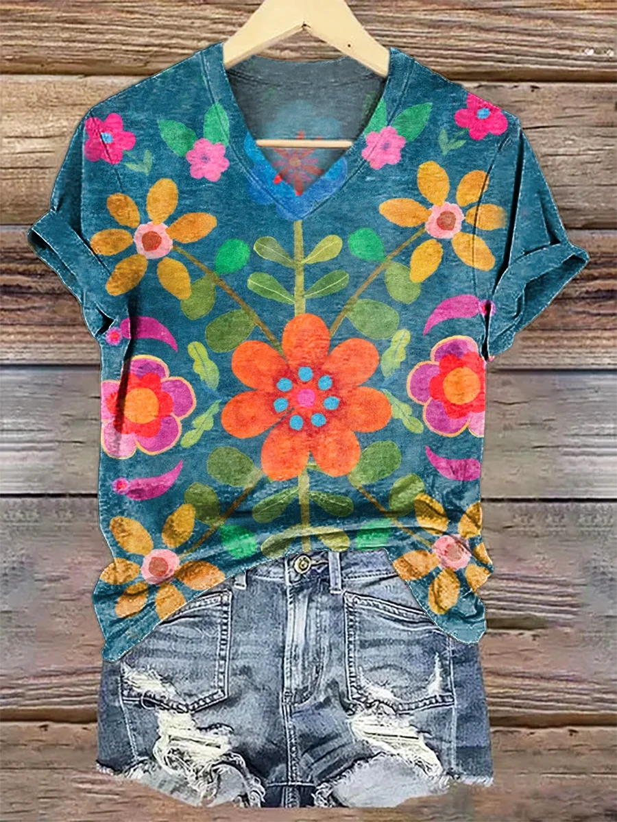 Women's Bohemian Floral Art Print V-neck Casual T-Shirt