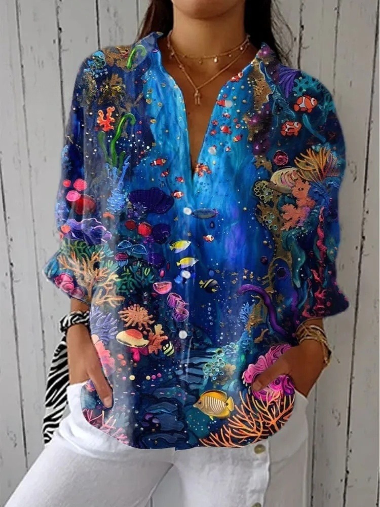Women's  Ocean Fish  Art Print Casual V-neck Shirt