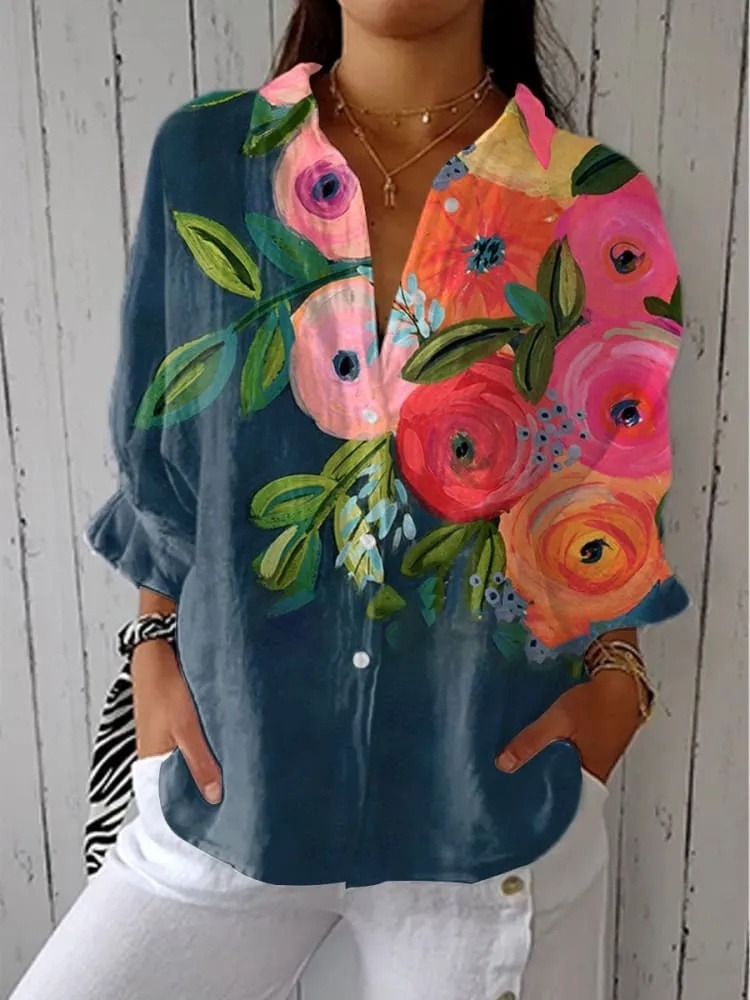 Women's  Vintage Flowers Art Print Casual V-neck Shirt