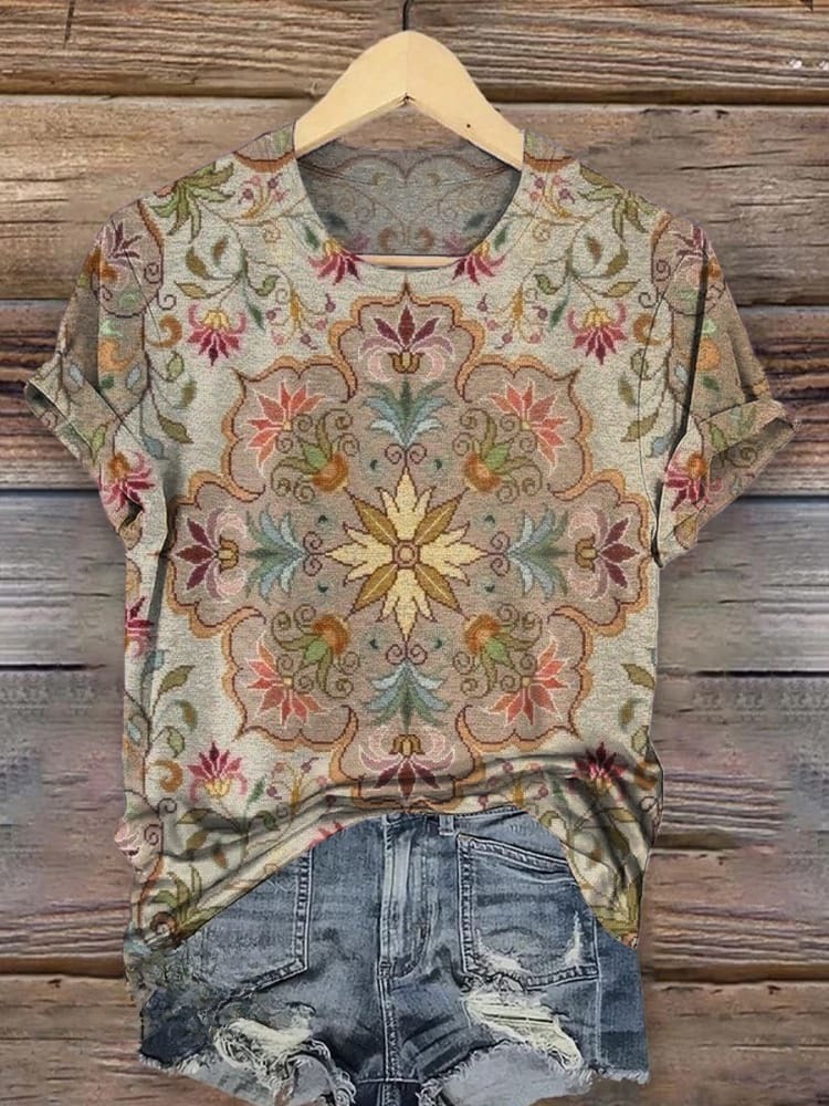 Retro Flower Print T-shirt