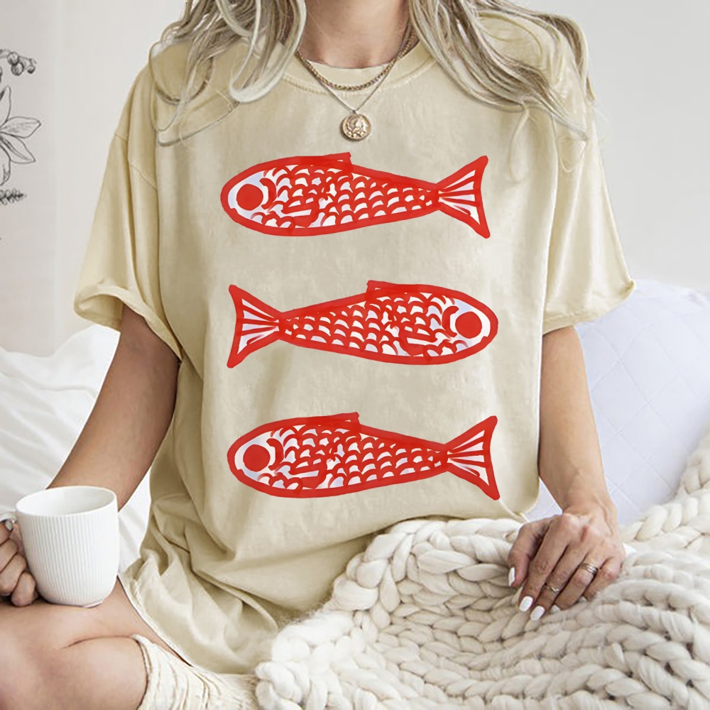 Unisex Vintage Fish Printed Washed Tee