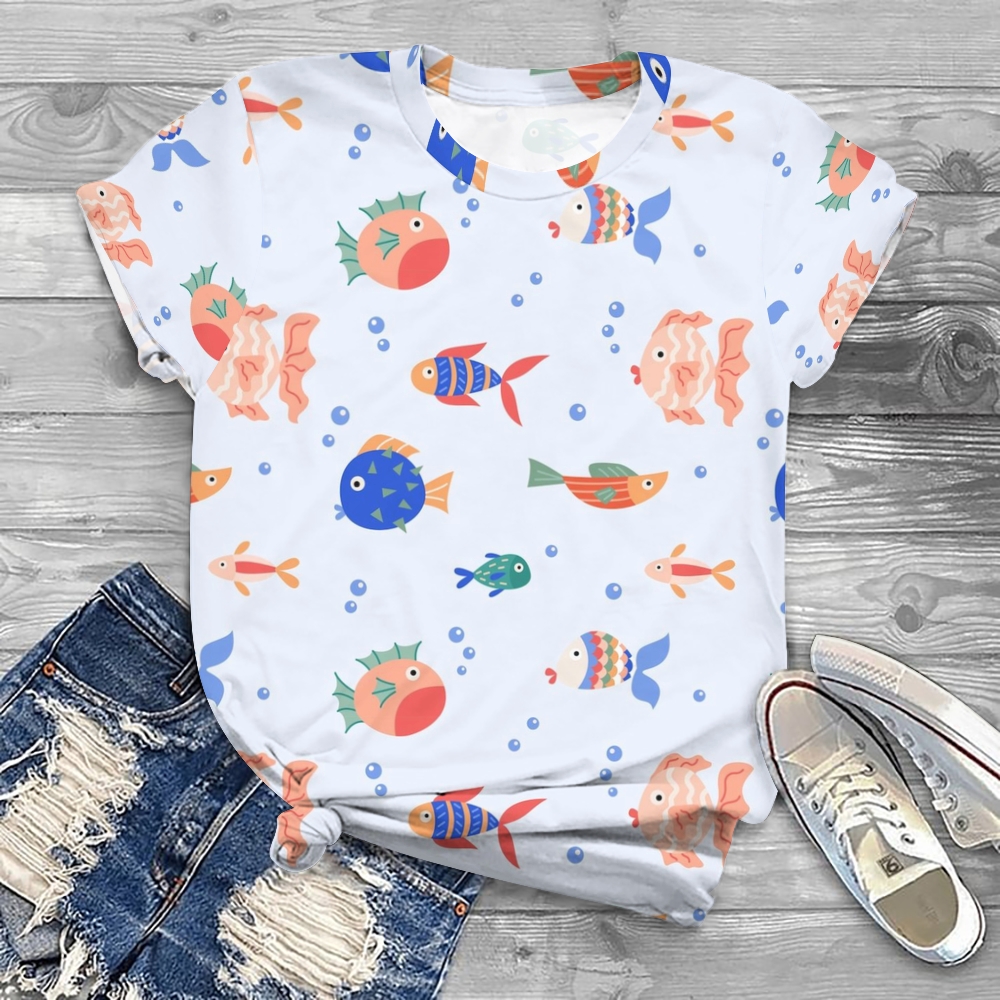 Women's Colorful Cartoon Fish Printed Round Neck T-Shirt