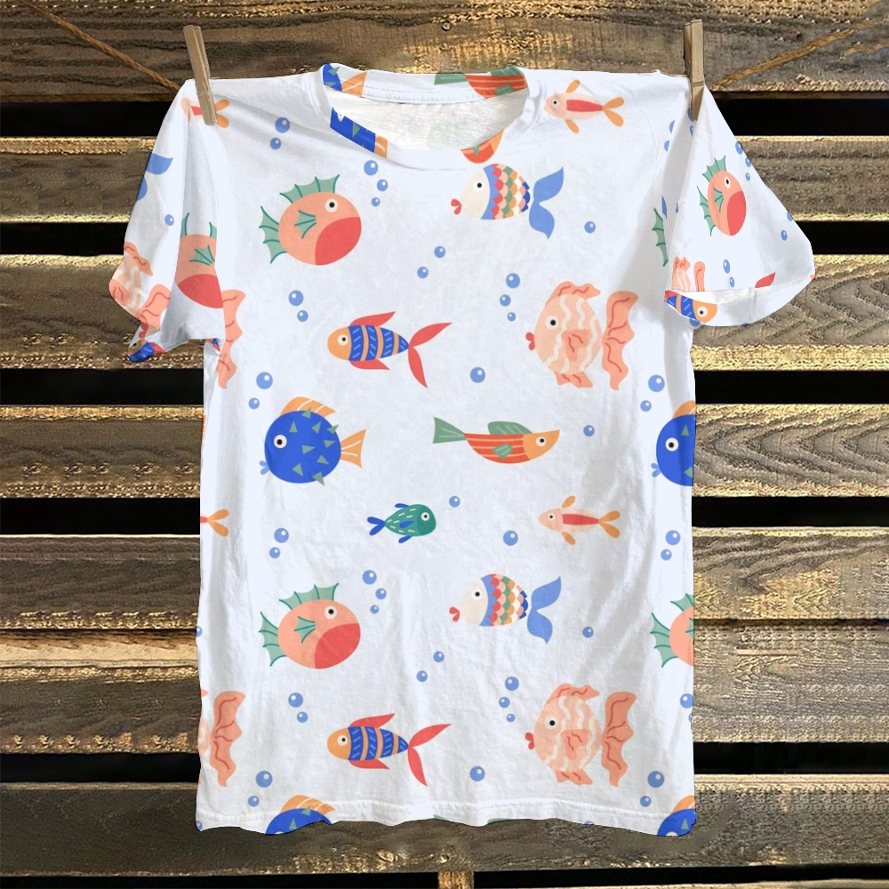 Women's Colorful Cartoon Fish Printed Round Neck T-Shirt