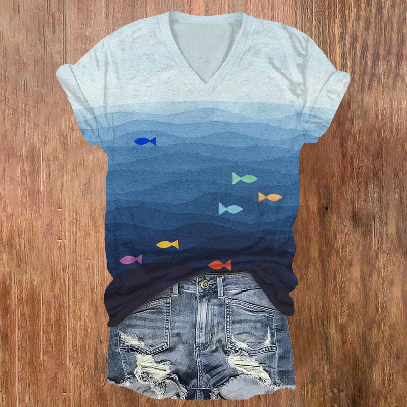 Rainbow Fish In The Ocean Print V-neck T-shirt