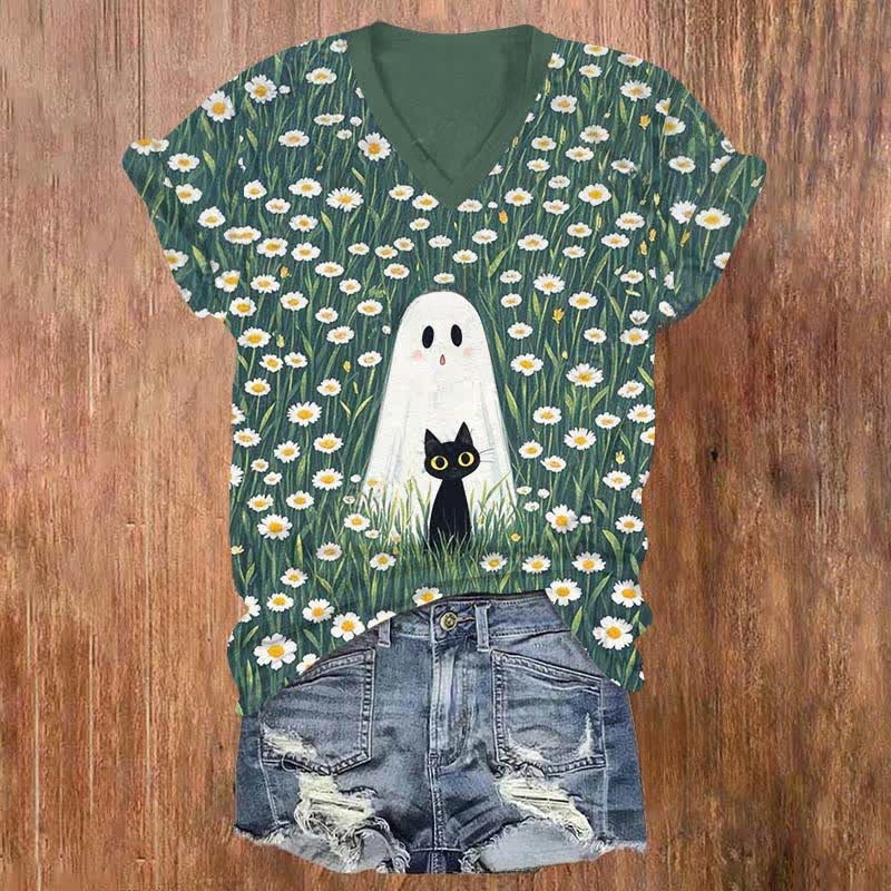 Halloween Cat & Ghost Among The Chrysanthemums Print V-neck T-shirt