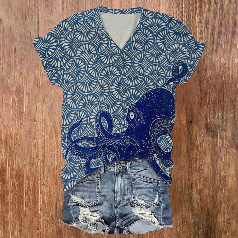 Japanese Style Octopus Art Print V-Neck T-Shirt