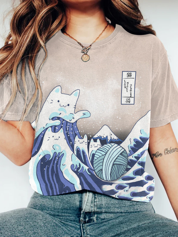 Japanese Art Wave Cat Print T-Shirt