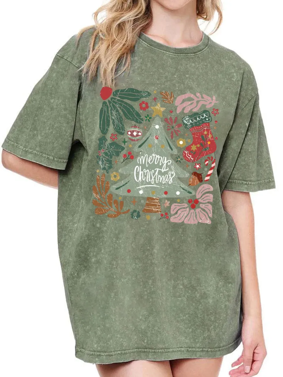 Vintage Merry Christmas Green Flora Washed T-Shirt