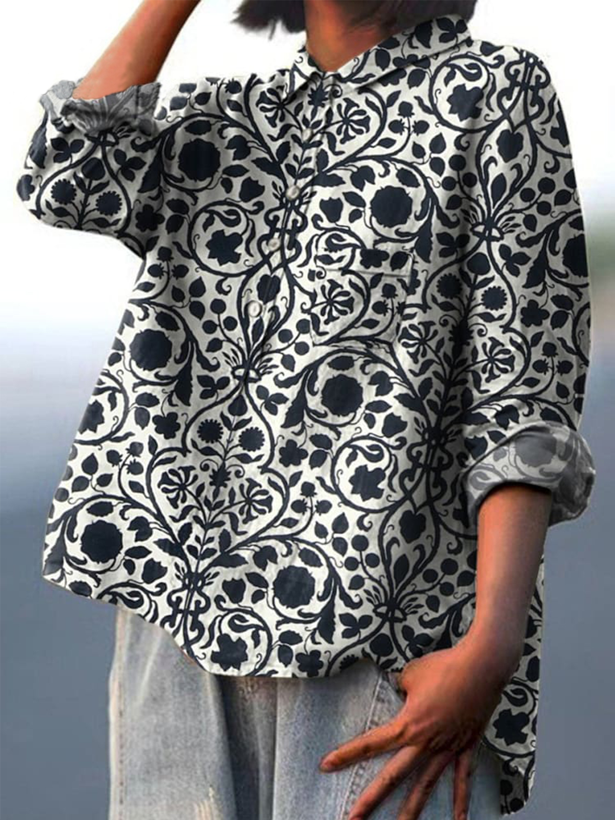 Vintage Style Symmetrical Floral Pattern Printed Women's Casual Cotton And Linen Shirt