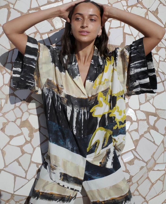 Artist Printed Short Sleeve Shirt and Pant Set Size
