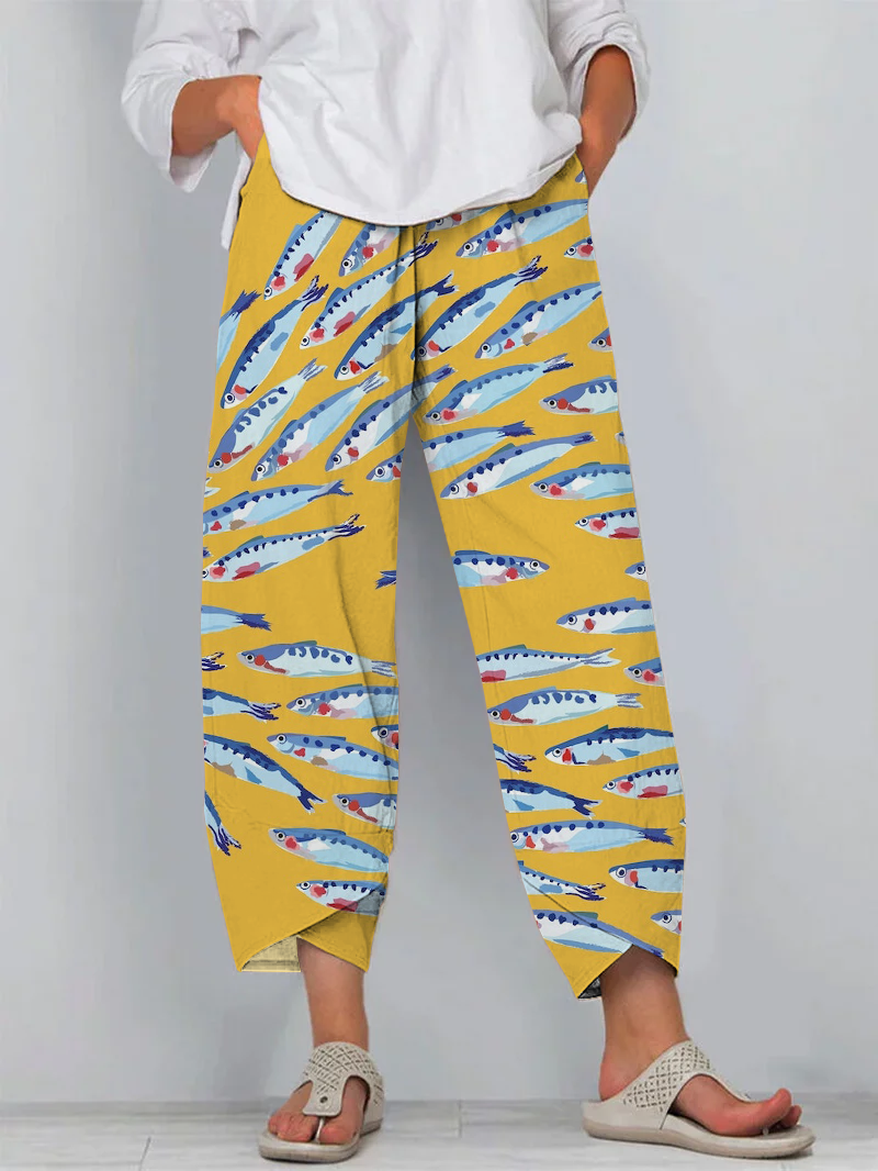Japanese Red Sardines Art Print Cropped Pants