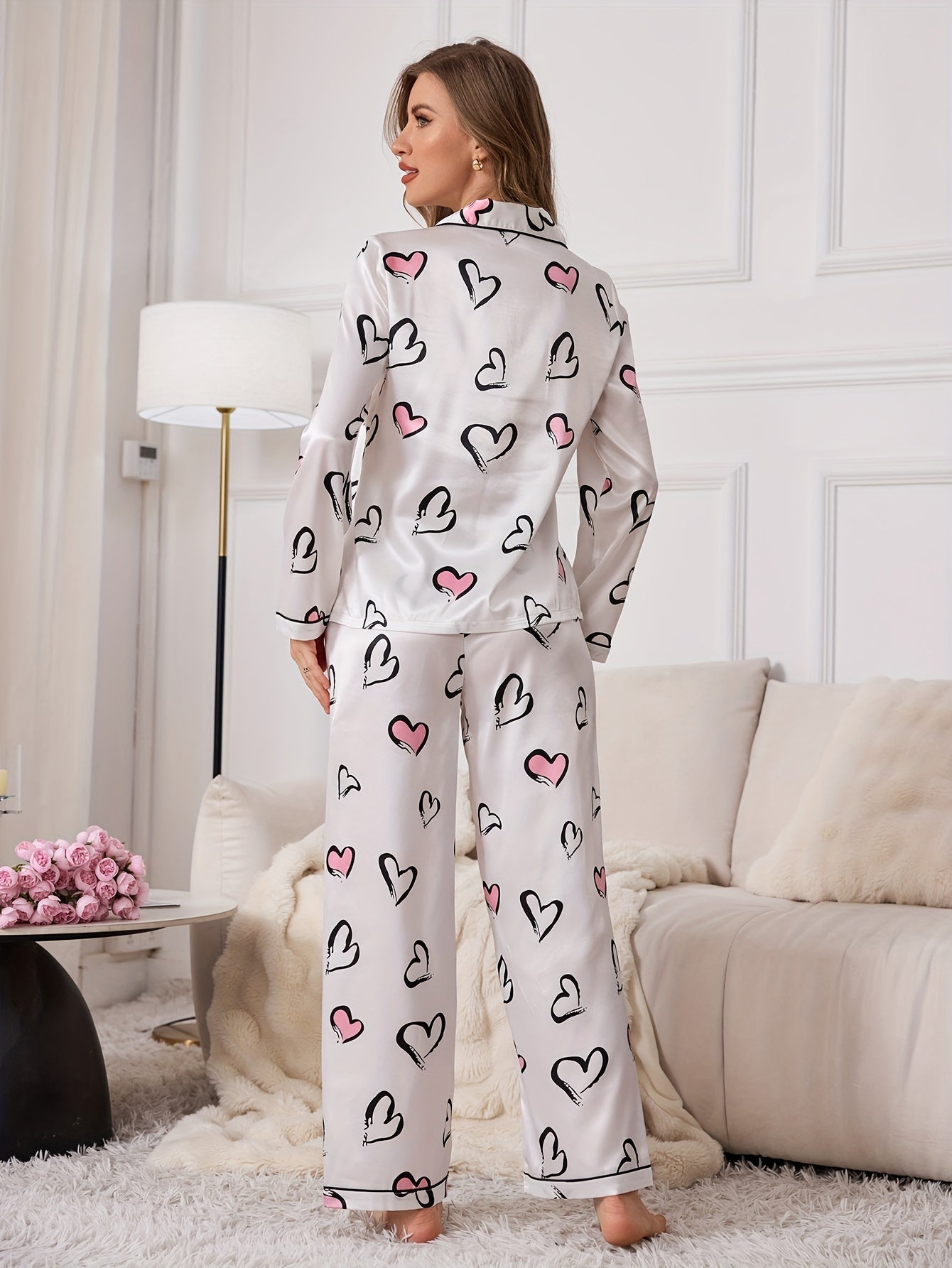 "Amore Elegante" Satin pajama set