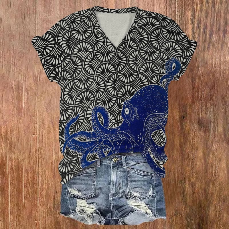Japanese Style Octopus Art Print V-Neck T-Shirt