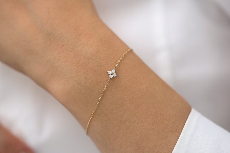Clover Bracelet by Ferkos Fine Jewelry / Layering Bracelet / Birthday Gift Sale