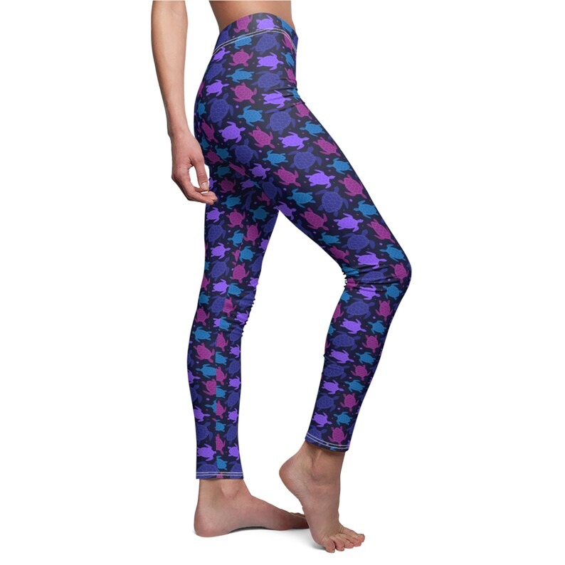 Sea Turtle Print Leggings