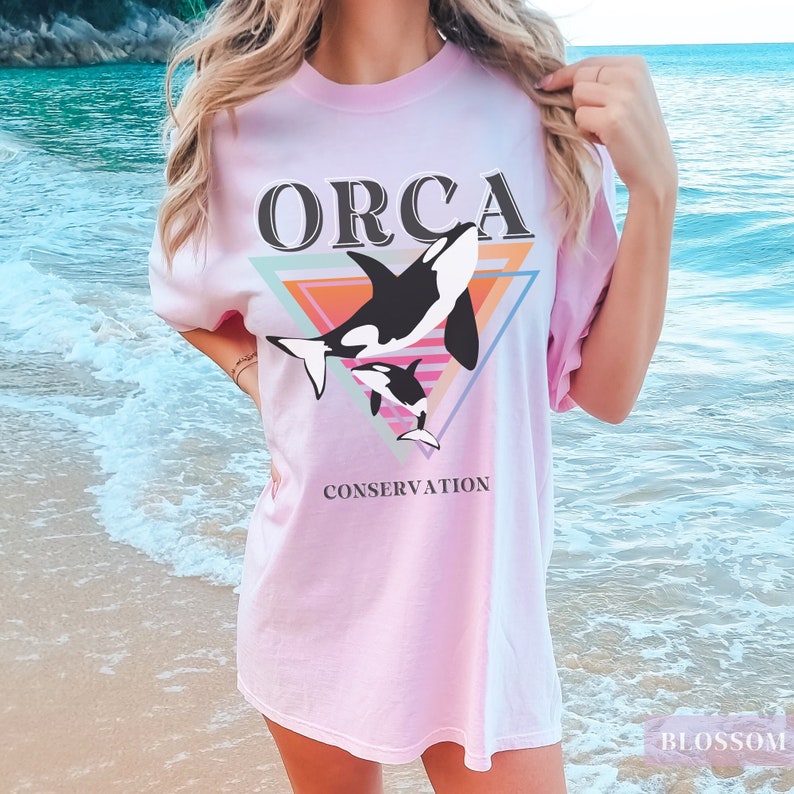 Retro 90s Orca T-Shirt | Ocean/Sealife/Nature/Wildlife Conservation Tee Shirt | Gift For Killer Whale/Dolphin Lover | PNW Oversized Pullover