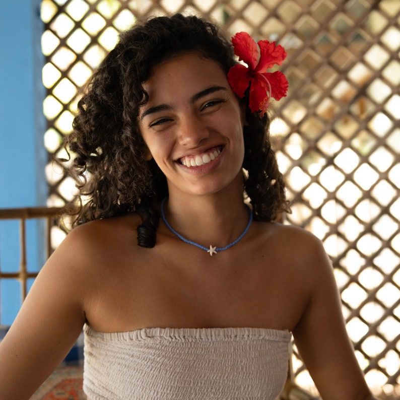 Starfish Beach Charm Necklace –surf & boho-style beaded ocean choker, a perfect gift for her