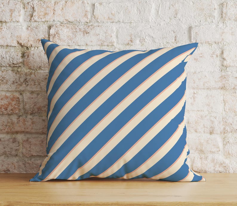 Cute Sea Creatures Cushion Collection! Features Narwhal/Octopus Pillow Covers