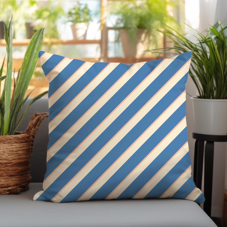 Cute Sea Creatures Cushion Collection! Features Narwhal/Octopus Pillow Covers
