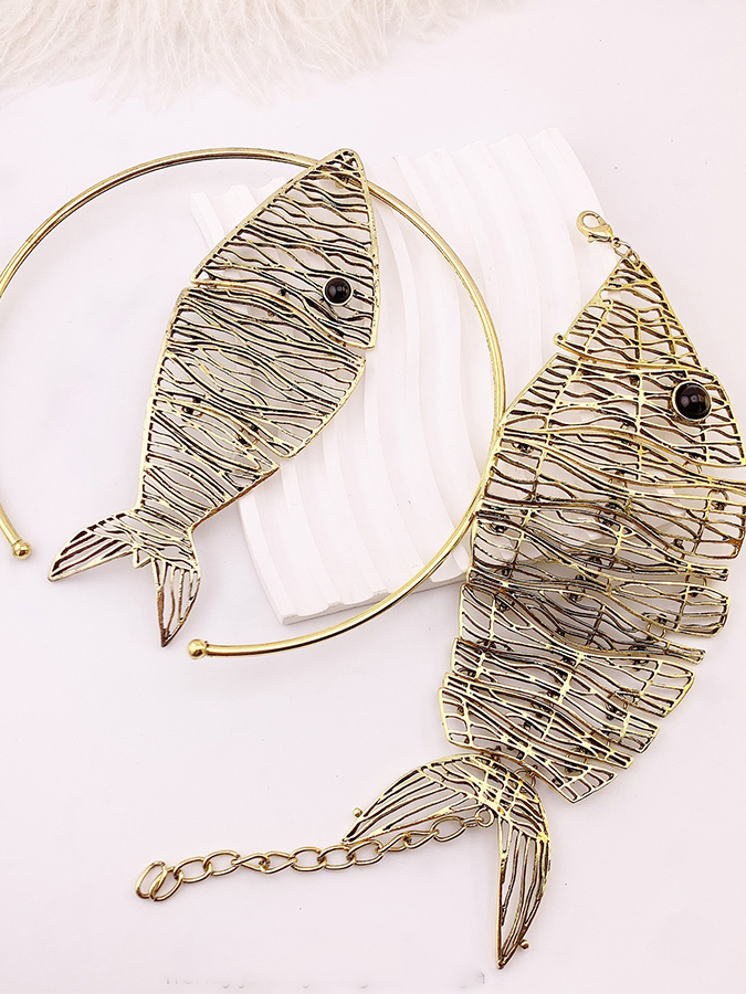 Gold Metal Fish Bracelet