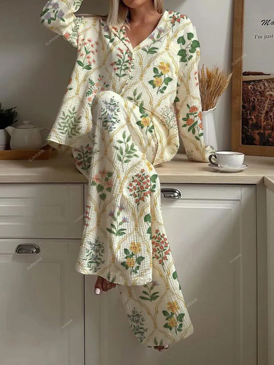 Women's Elegant Fresh Flower Bouquet Plaid Pajama Set