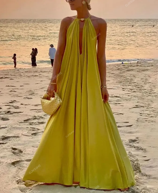  Solid Color Halterneck Sleeveless Loose Dress