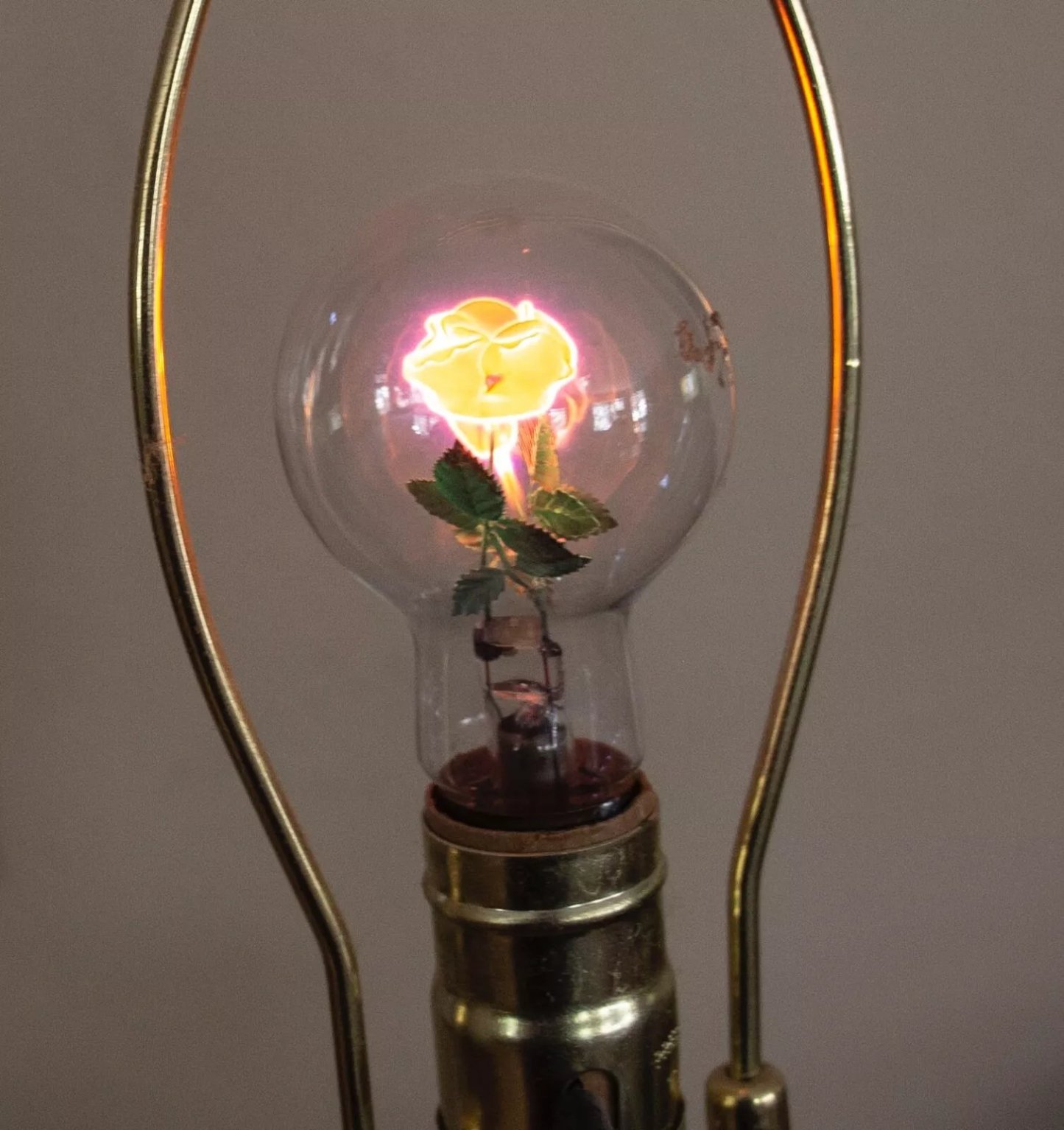 🔥Final Hot Sale-49% OFF🔥 Vintage 1930's Working Converted Oil Lamp